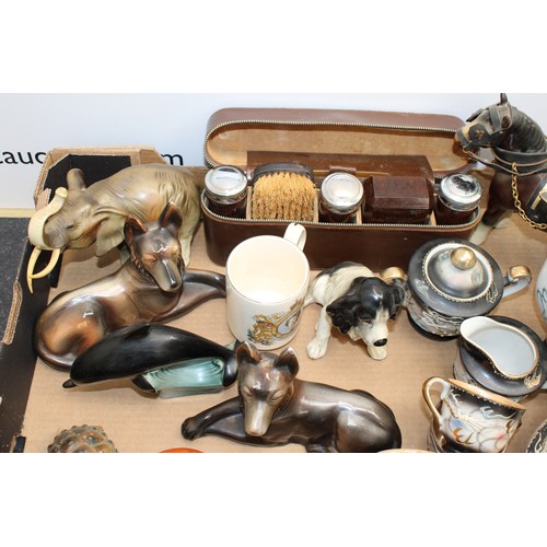 234 - A Tray Of Collectable Items AF TRAY NOT INCLUDED COLLECTION ONLY FROM BRAINTREE ESSEX CM7 2DG
