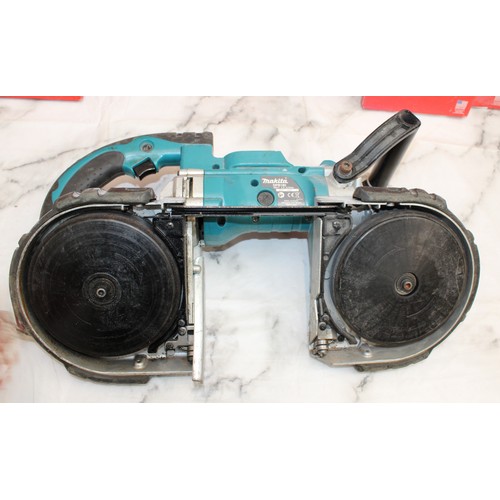 45 - Job Lot Mikita 18V LXT Cordless Portable Band Saw, 4 x Milwaukee Deep Cut Portable Band Saw Blades A... 