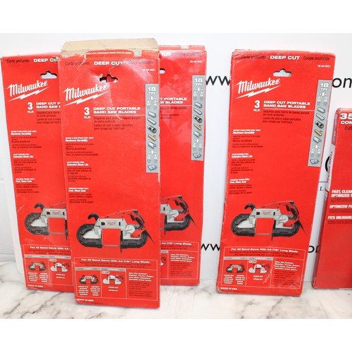 45 - Job Lot Mikita 18V LXT Cordless Portable Band Saw, 4 x Milwaukee Deep Cut Portable Band Saw Blades A... 
