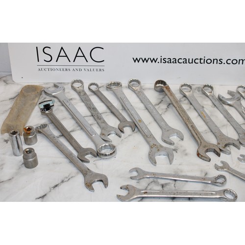 87 - Job Lot Of Mixed Sized Spanners ETC AS NEW As Found
 COLLECTION ONLY FROM BRAINTREE ESSEX CM7 2DG