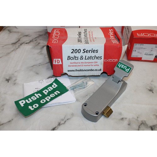 90 - Job Lot 5 x Boxes 200 Series Bolts And Latches AS NEW As Found
 COLLECTION ONLY FROM BRAINTREE ESSEX... 