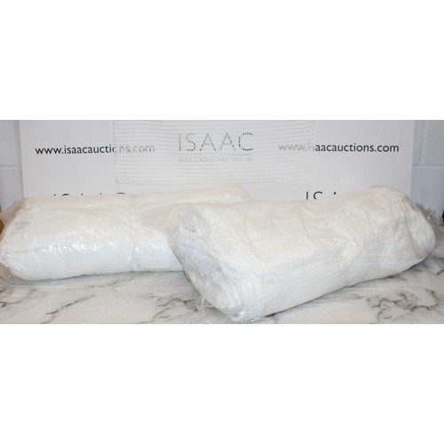 112 - Job Lot Quantity Of Large Industrial Zipped Mesh Laundry Bags Size 60cm x 88.5cm Approximately 50 Ba... 