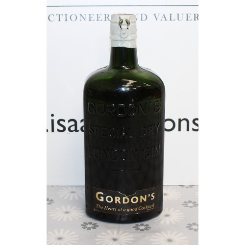 259 - 1 x Bottle Of Gordon's Special Dry London Gin Spring Cap, 26.2/3fl.ozs, 70% Proof, 1950's Collection... 