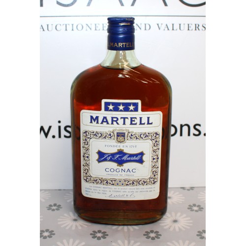 261 - 1 x Bottle Of Three Stars MARTELL Cognac, 26.2/3fl.ozs, 70% Proof 1970's Collection Only ID Upon Col... 