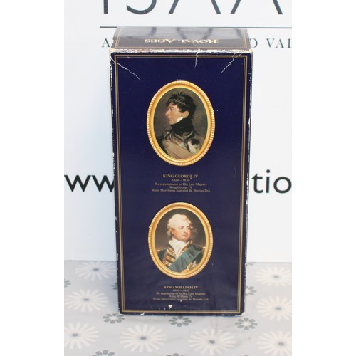 263 - 1 x Boxed Bottle Of Royal Ages De Luxe Very Old Scotch Whisky, 75cl, 43% Proof 1980's Collection Onl... 