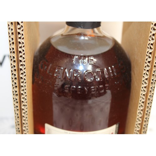 268 - 1 x Boxed Bottle Of The Glenrothes Distilled 1989, Bottled In 2000, 700ml, 43% Proof Collection Only... 