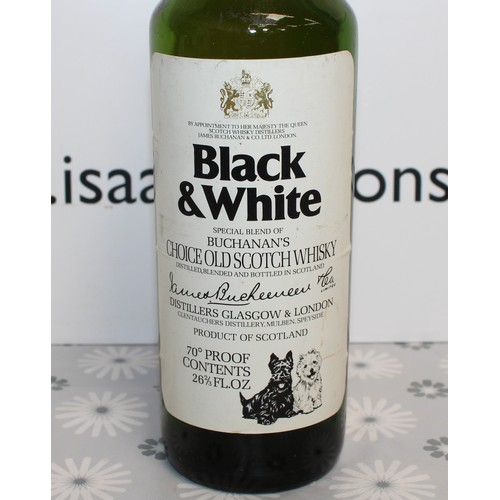276 - 1 x Bottle Of Black & White Buchanan's Choice Old Whiskey, 26.2/3fl.ozs 70% Proof Collection Only ID... 