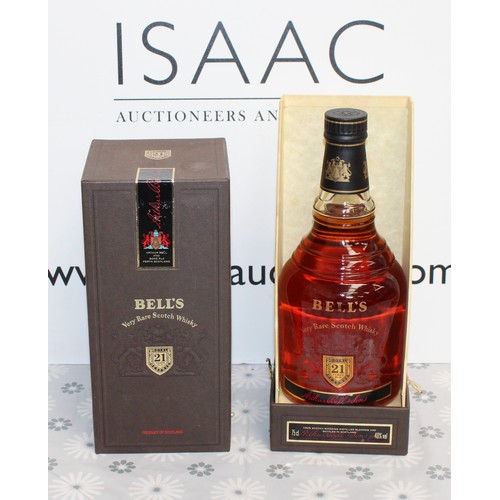 283 - 1 x Bottle Boxed BELL'S Very RARE Scotch Whisky 21 Years Old Royal Reserve 75cl, 40% Proof, 1980's C... 