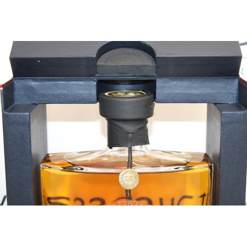 286 - 1 x Boxed Bottle KILBEGGAN Irish Whisky, 18 Years Old Bottled 2011, 70cl, 40% Collection Only ID Upo... 
