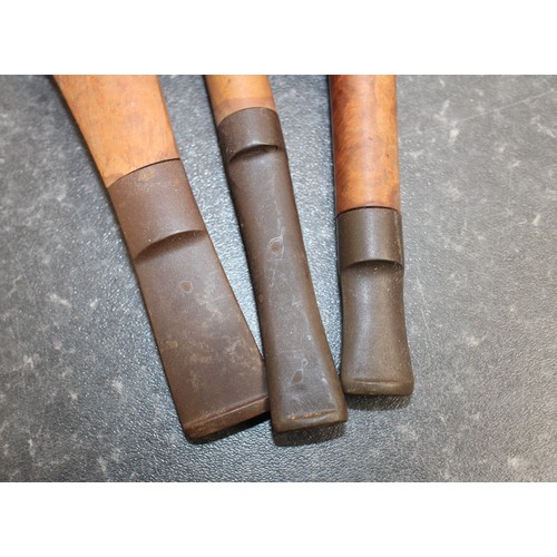 247 - 3 x Collectable Vintage Tobacco Pipes As Shown Longest: 13cm