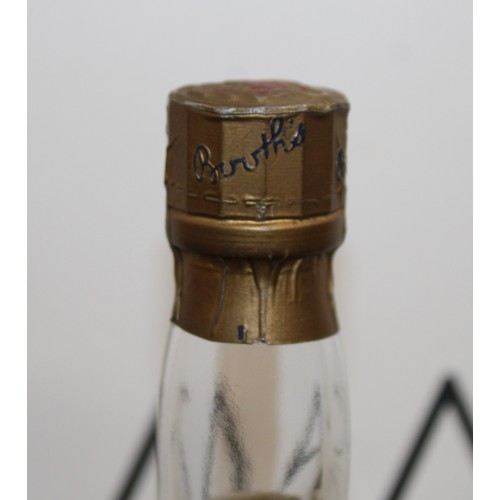299 - Un-Opened Bottle Of 1959 Booth London Dry Gin Collection Only
ID ON COLLECTION