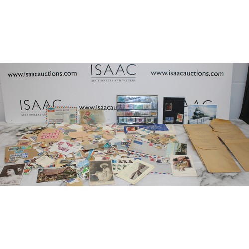 230 - A Quantity Of Worldwide Stamps, Postcards ETC As Found