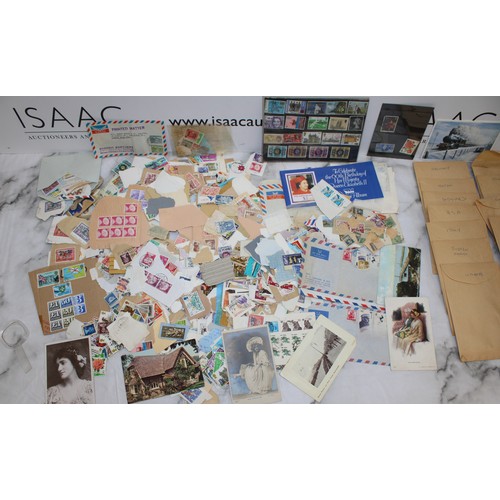 230 - A Quantity Of Worldwide Stamps, Postcards ETC As Found