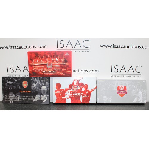 240 - Collectable Arsenal Memorabilia AF