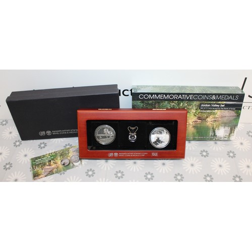 Lot 820       