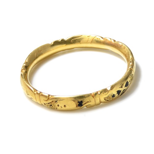 124 - George II gold mourning ring formed of six conjoined sub-oval panels with scrolled terminals, separa... 