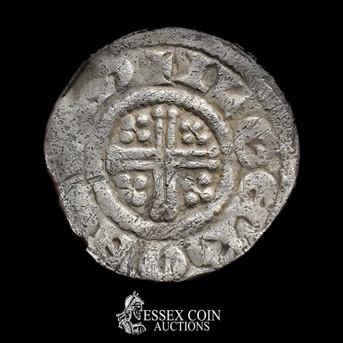 218 - Henry III Short cross penny, 1216-47. Silver, 1.32 grams, 17.80 mm. Obv: crowned front-facing bust h... 