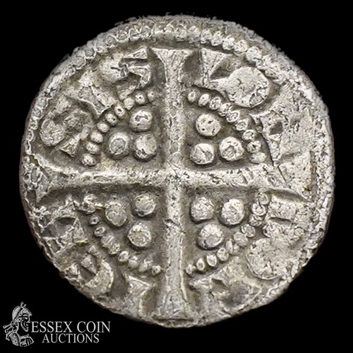 230 - Edward I Silver Farthing, New coinage, 1279-. Silver, 0.35 grams. 11.10 mm. Obverse: Crowned facing ... 