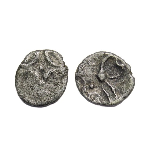 125 - Iceni Mini Ecen silver half unit, 0.36 g. 9.57 mm. Back to back crescents divided by two pellets, wi... 