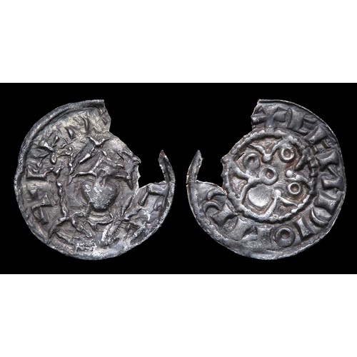 201 - Henry I penny, Type 3.Bristol. Silver, 1.14g. 18mm. Facing bust with sceptre, +HENRIC. R. Annulets a... 