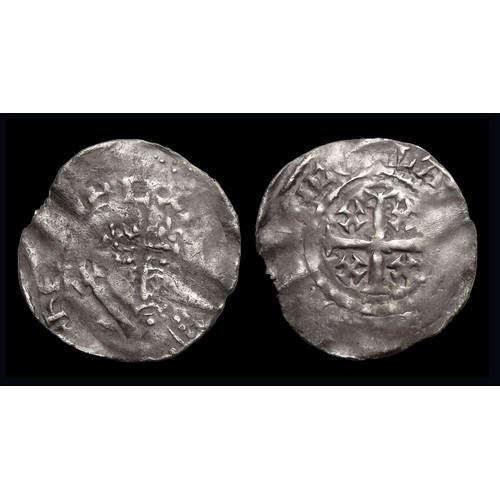 206 - Henry II Tealby penny. Silver, 21mm, 1.41g. Obv: crowned facing bust holding sceptre. Rev: short voi... 