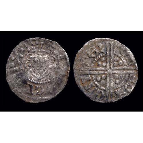 221 - Henry III penny, class 5b2. Silver, 18mm, 1.11g. Obv: crowned facing bust holding sceptre, +HENRICVS... 