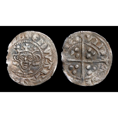 236 - Edward I penny, Berwick. Silver, 19mm, 1.37g. Obv: crowned facing bust, +ЄDWΛR ΛNGL DNS HYB. Rev: Lo... 