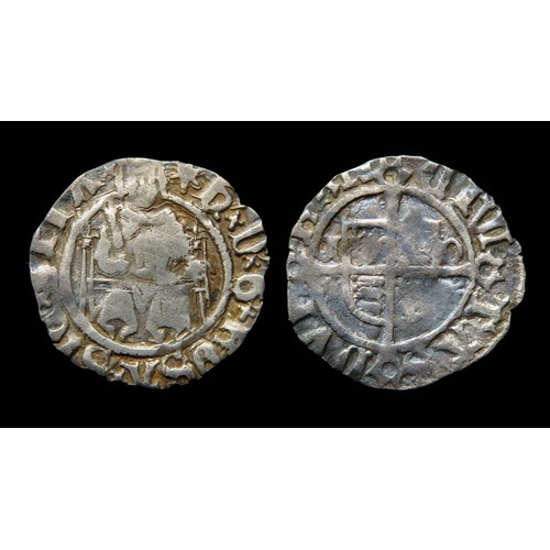 301 - Henry VIII sovereign penny, second coinage (1526-44). Silver, 15mm, 0.65g. Obv: facing seated figure... 