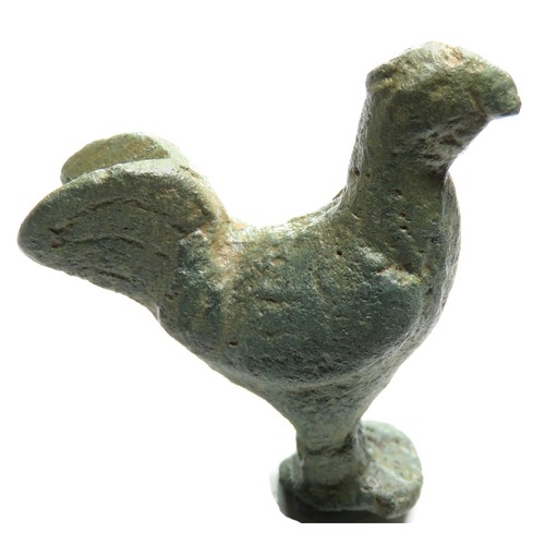 1026 - Roman bronze cockerel figurine, c. 1st-3rd century AD. 35mm x 34mm x 13mm, 23.5g. Presumeably a cult... 