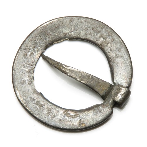 122 - Medieval silver annular brooch c. 13th - 14th century, the body having zigzag decoration contained b... 