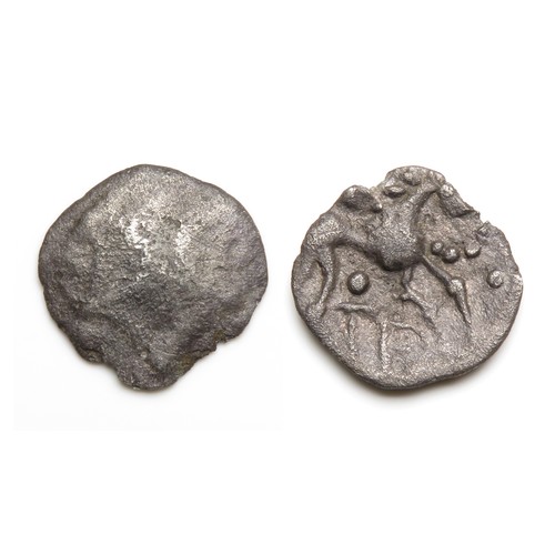 164 - Iceni Mini Anted Half Unit. Circa 10-30 AD. Silver, 0.27g. 10 mm. Back to back crescents within a lo... 