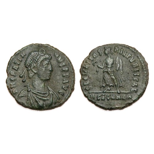 244 - Gratian nummus. Rome mint. 2.11g. 18 mm. DN GRATIANVS PF AVG, pearl diademed, draped and cuirassed b... 