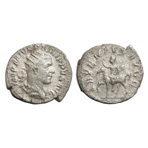 219 - Philip I Antoninianus. 244-249 AD. Silver, 3.07g. 23 mm. Ref: Sear 2550.