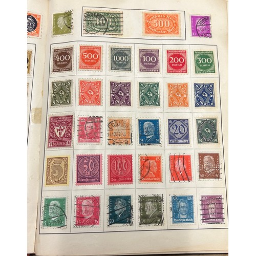 474 - Large Collection of British & World Stamps. Various albums containing early issues from 19th cen... 