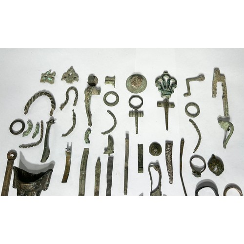 78 - Large Collection Of Roman Artefacts. Circa 1st-4th century CE. To include, various brooches, rings, ... 