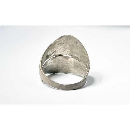 136 - Viking Silver Ring. Circa 10th century CE. 4.77 grams. Ring size: UK. U, US: 10. A coiled ring detai... 