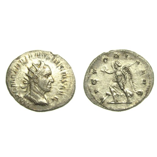 258 - Trajan Decius Silver Antoninianus. 249-251 AD. 23mm. 3.69g. Radiate and draped bust right, IMP CM Q ... 