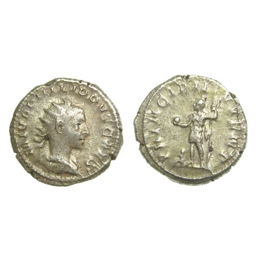 287 - Phillip II Silver Antoninianus. 246 AD. 4.85g. 22mm. M IVL PHILIPPVS CAES, Radiate, draped and cuira... 