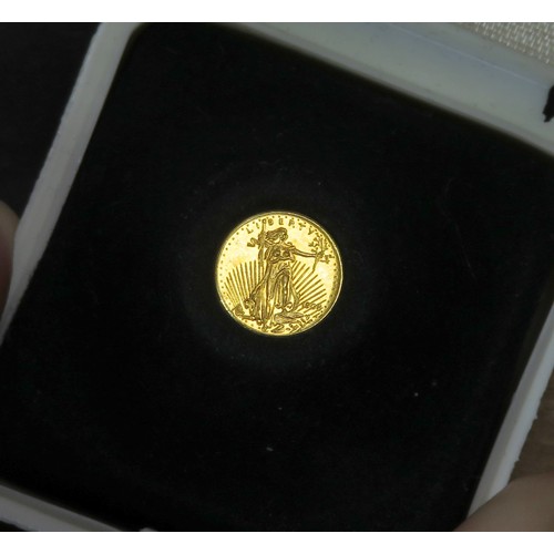 452 - Miniature US gold $20 Saint Gaudens coin, originally issued in 1908, stamped 22K on the edge. 10mm, ... 