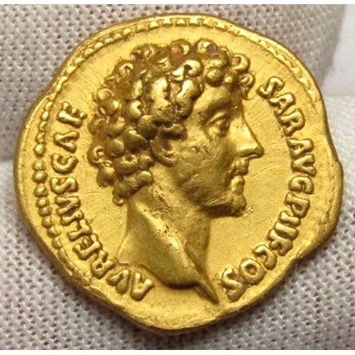 Marcus Aurelius. As Caesar, AD 139-161. Gold Aureus. 20mm, 6.98g. Rome mint. Struck under Antoninus Pius, AD 140-144. AVRELIVS CAE SAR AVG P II F COS, bare head right. R. HO NOS, Honos, togate, standing left, holding branch and cornucopia. RIC III 422 (Pius), Calicó 1864. BMCRE 263, Biaggi 852. XF, minor surface marks. Extremely rare.