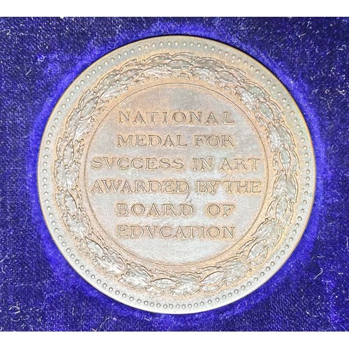 360 - Edward VII National Medal for Success in Art. A cased bronze medal from the Board of Education, Sout... 