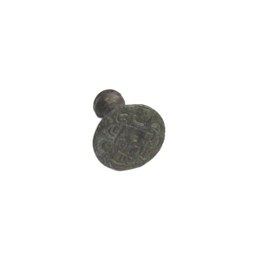 70 - 16th Century Bronze Seal Matrix. Copper-alloy, 23.38 mm. 11g. A chess-piece type matrice with collar... 