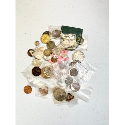 387 - Collection of U.K and World Coins. To include mainly, 19th-20th century pieces in Silver, Copper and... 