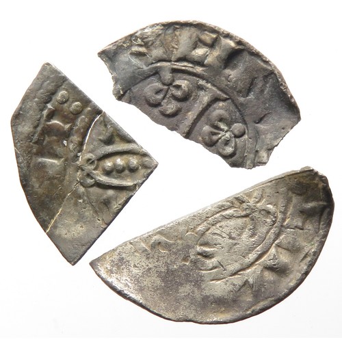 174 - William I and Henry I cut coins. William I two sceptres type and profile right type cut halfpennies ... 