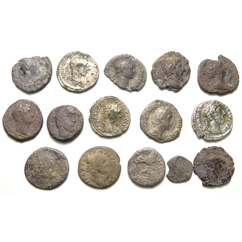 151 - Roman silver denarius and siliqua group. Including coins of Vespasian, Trajan, Hadrian, Commodus, Se... 