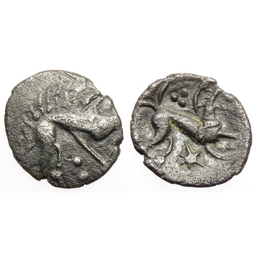 83 - Iceni Norfolk Boar Star Silver Unit. 0.89g 13.55mm. Stylised boar right, pellets below. R. Horse pra... 