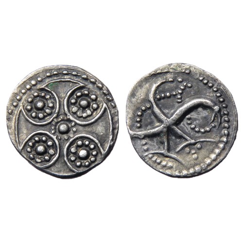 211 - Anglo-Saxon Sceattas. Eclectic Series, 710-760 AD. Celtic Cross group. Silver, 1.09g. 13mm. Celtic c... 