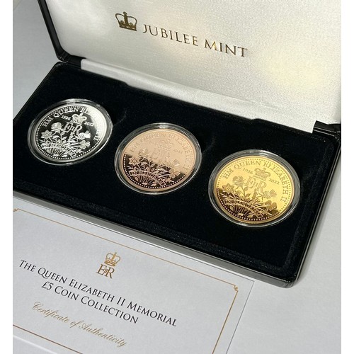 434 - The Queen Elizabeth II Memorial £5 Coin Collection. A cased three coin set issued by the Jubilee Min... 