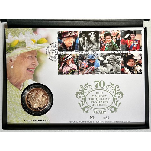 447 - The Platinum Jubilee of Her Majesty The Queen 2022 UK £5 Gold Proof Coin Cover. Set no.64 of 100 pro... 