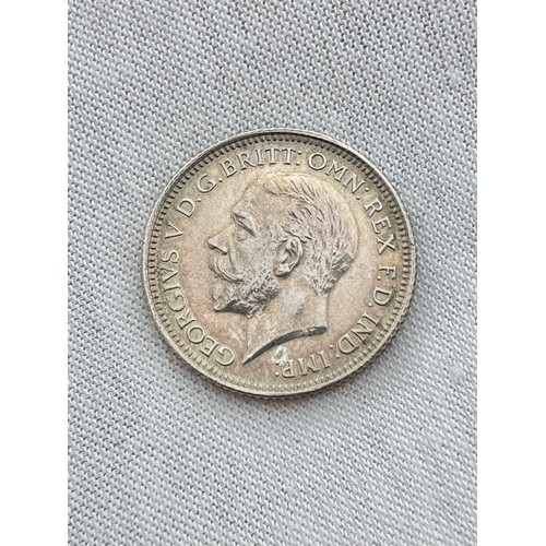 394 - George V 1927 New Coinage Proof Coin Set. Wreath type Crown to threepence. In original box. Ref: S.P... 